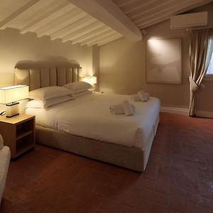 Camera standard con letto queen size